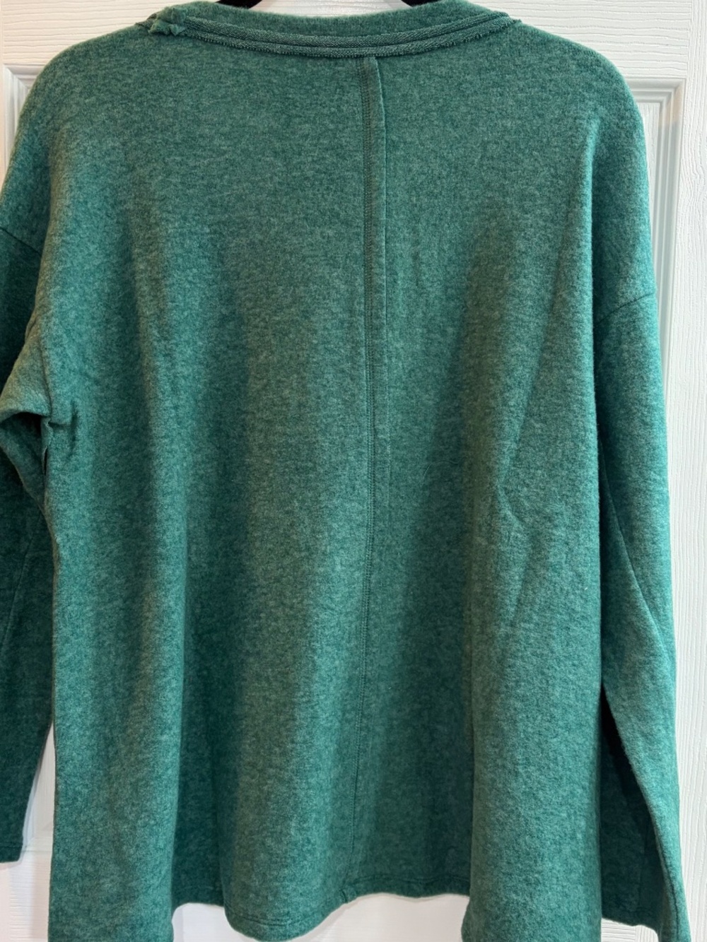 NIP Zenana Brushed Hacci Pullover Sweatshirt Lightweight Long Sleeve Top S/M - Picture 4 of 4
